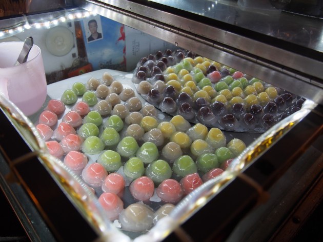 Taipei: Longshan & Hua Xi